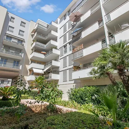 Apartment Le Plaza - Happy